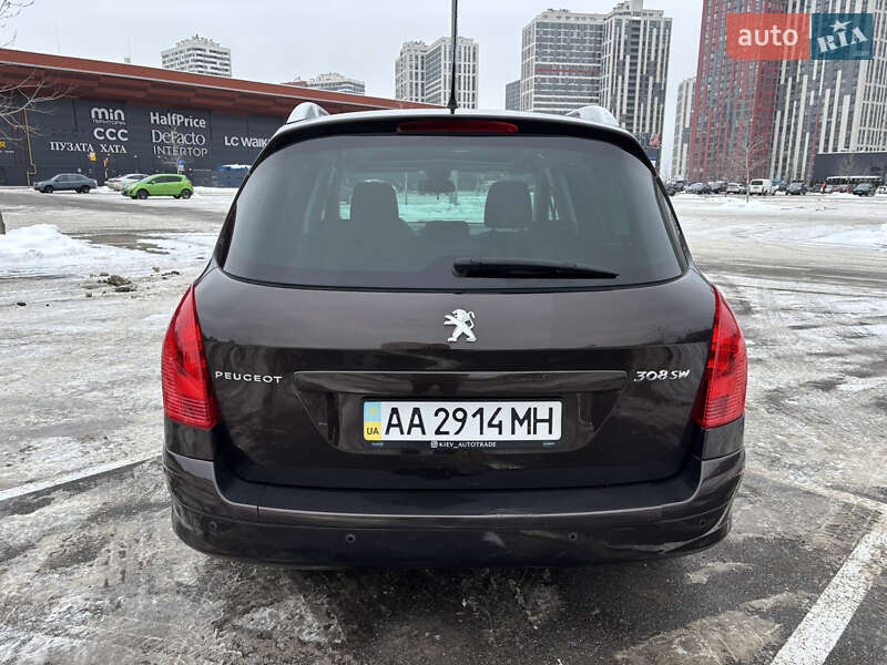 Универсал Peugeot 308 2012 в Киеве