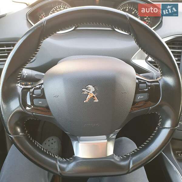 Универсал Peugeot 308 2017 в Луцке