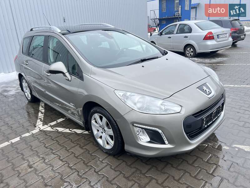 Универсал Peugeot 308 2013 в Хмельницком