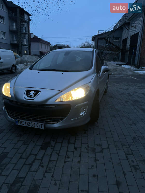 Хэтчбек Peugeot 308 2009 в Ровно фото Хэтчбек Peugeot 308 2009 в Ровно