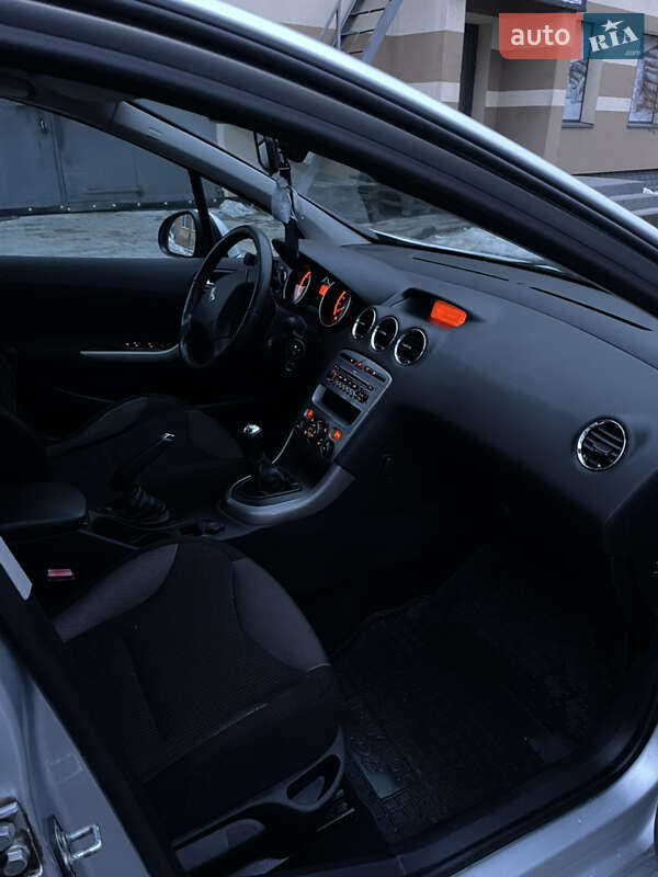 Хэтчбек Peugeot 308 2009 в Ровно фото 9 Хэтчбек Peugeot 308 2009 в Ровно