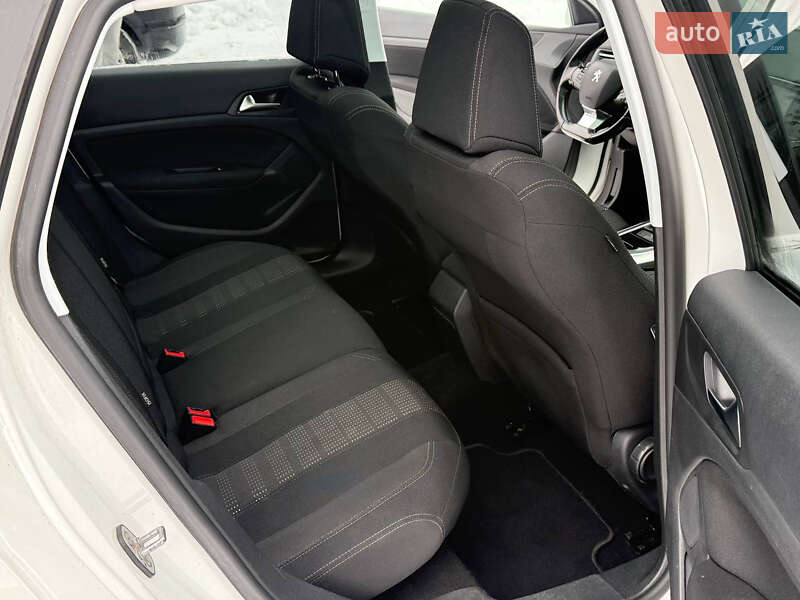 Универсал Peugeot 308 2014 в Луцке