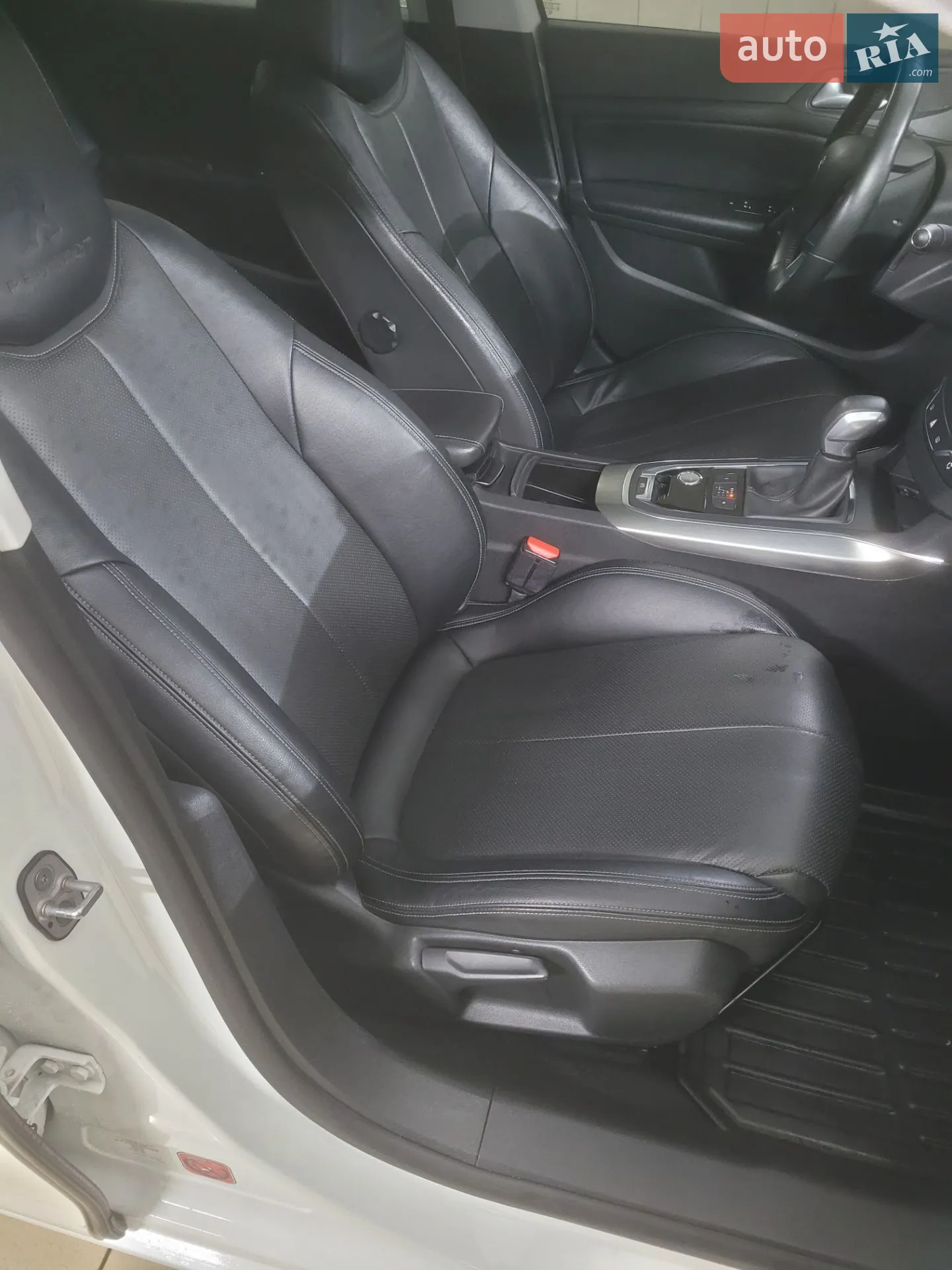2014 Peugeot 308 - мініатюра 14
