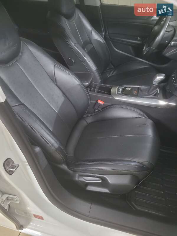 Универсал Peugeot 308 2014 в Киеве