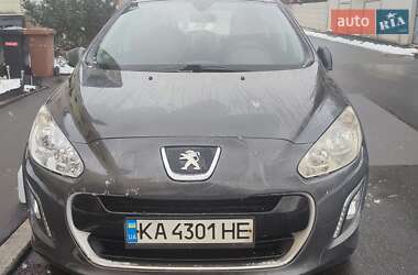 Хетчбек Peugeot 308 2012 в Києві