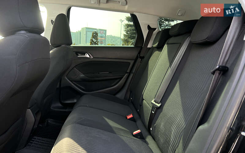 Универсал Peugeot 308 2016 в Львове