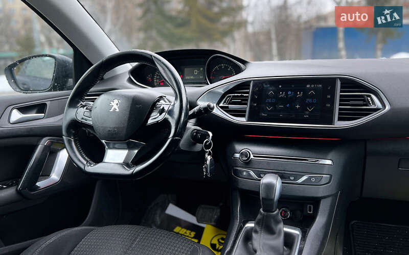 Универсал Peugeot 308 2017 в Львове фото 17 Универсал Peugeot 308 2017 в Львове