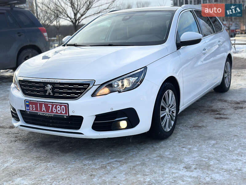 Универсал Peugeot 308 2020 в Львове