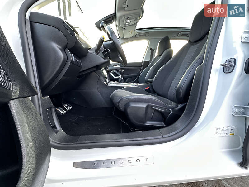 Универсал Peugeot 308 2020 в Львове