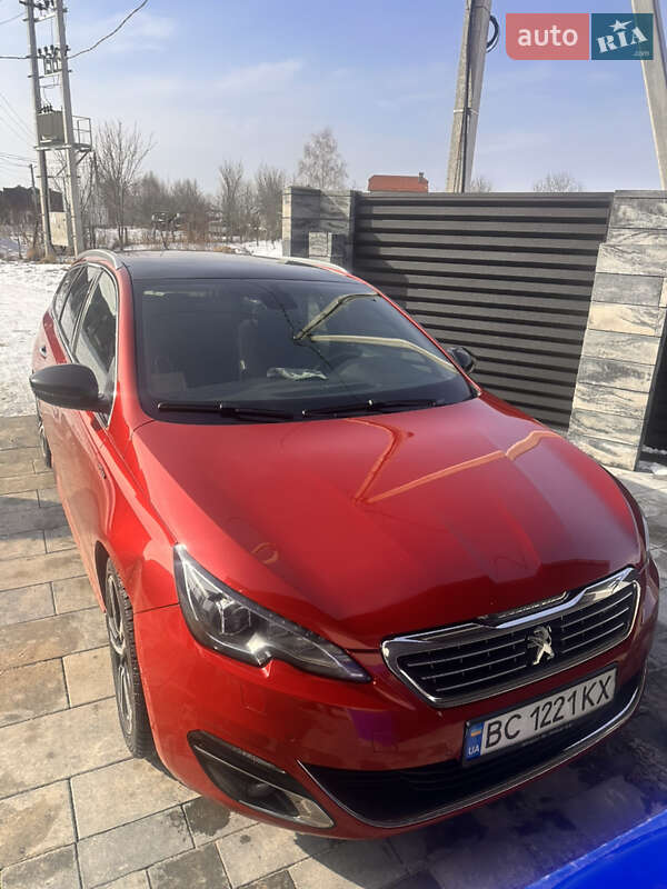 Универсал Peugeot 308 2015 в Львове