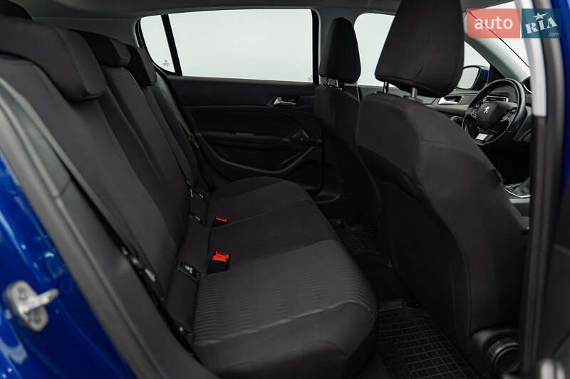 Хэтчбек Peugeot 308 2019 в Киеве