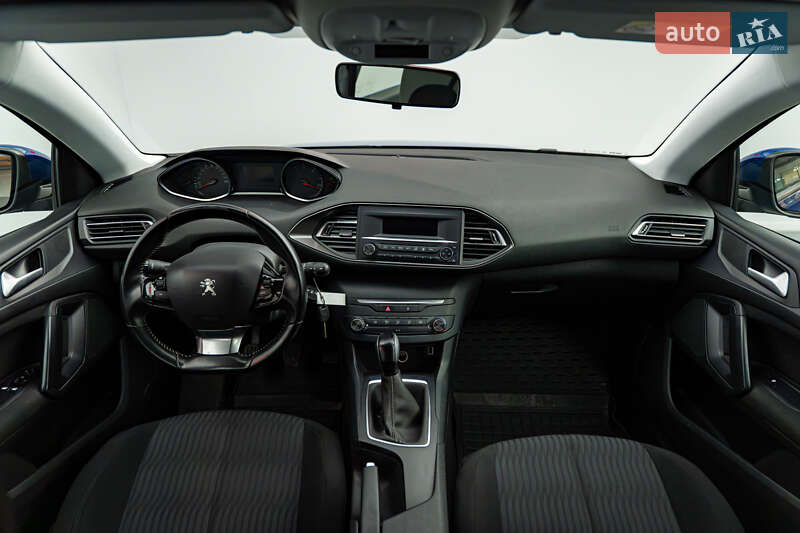 Хэтчбек Peugeot 308 2019 в Киеве