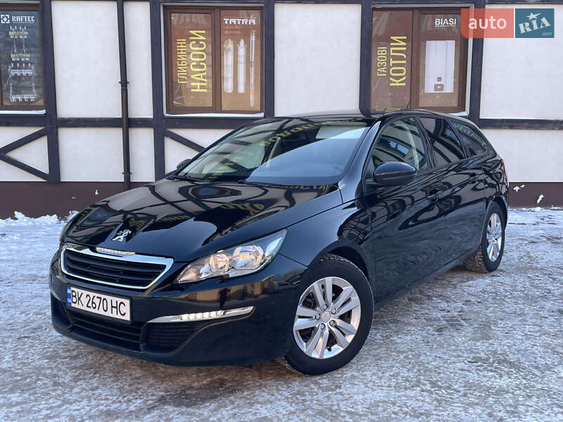 Универсал Peugeot 308 2015 в Сарнах