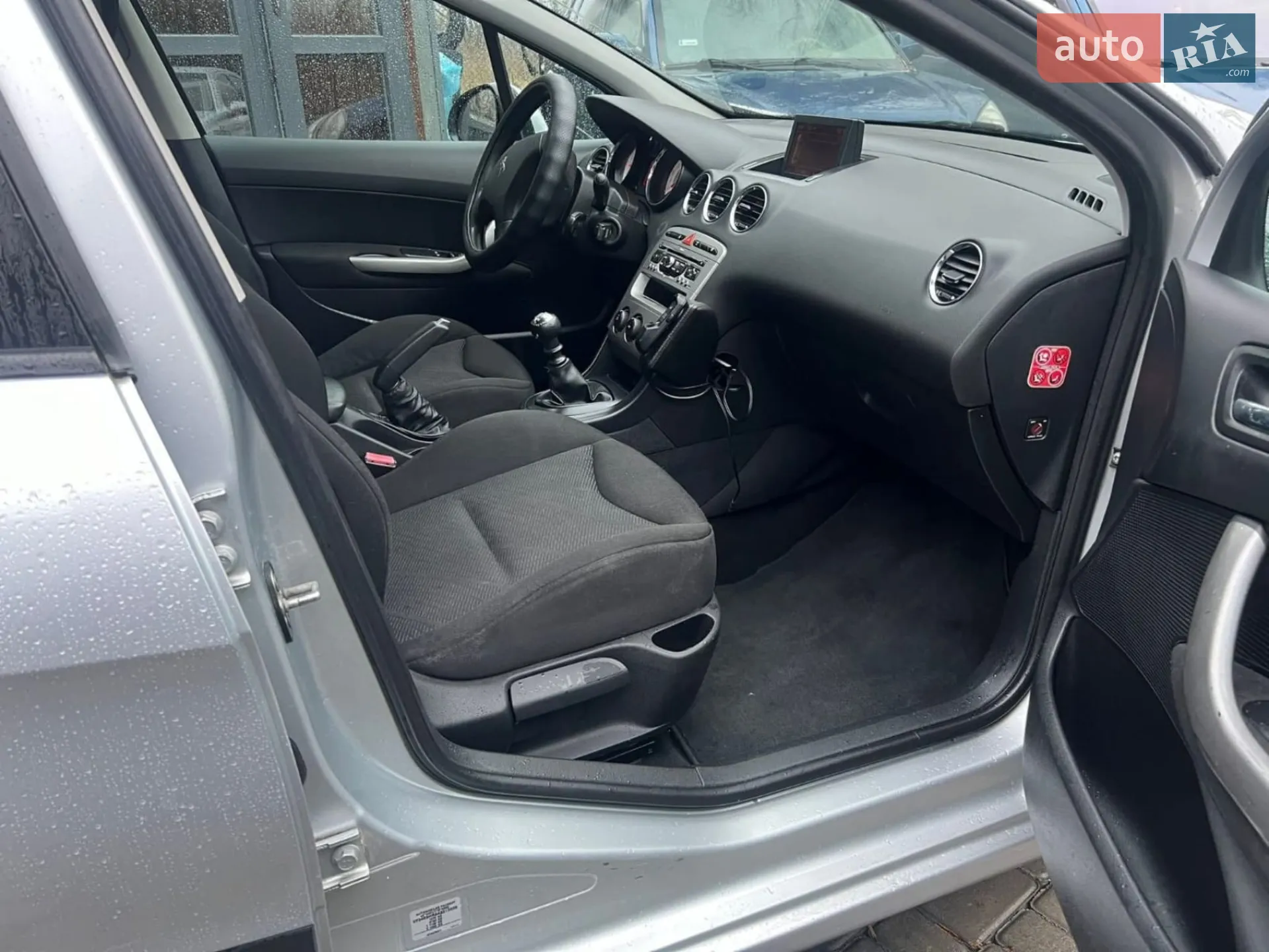 2010 Peugeot 308 - мініатюра 10