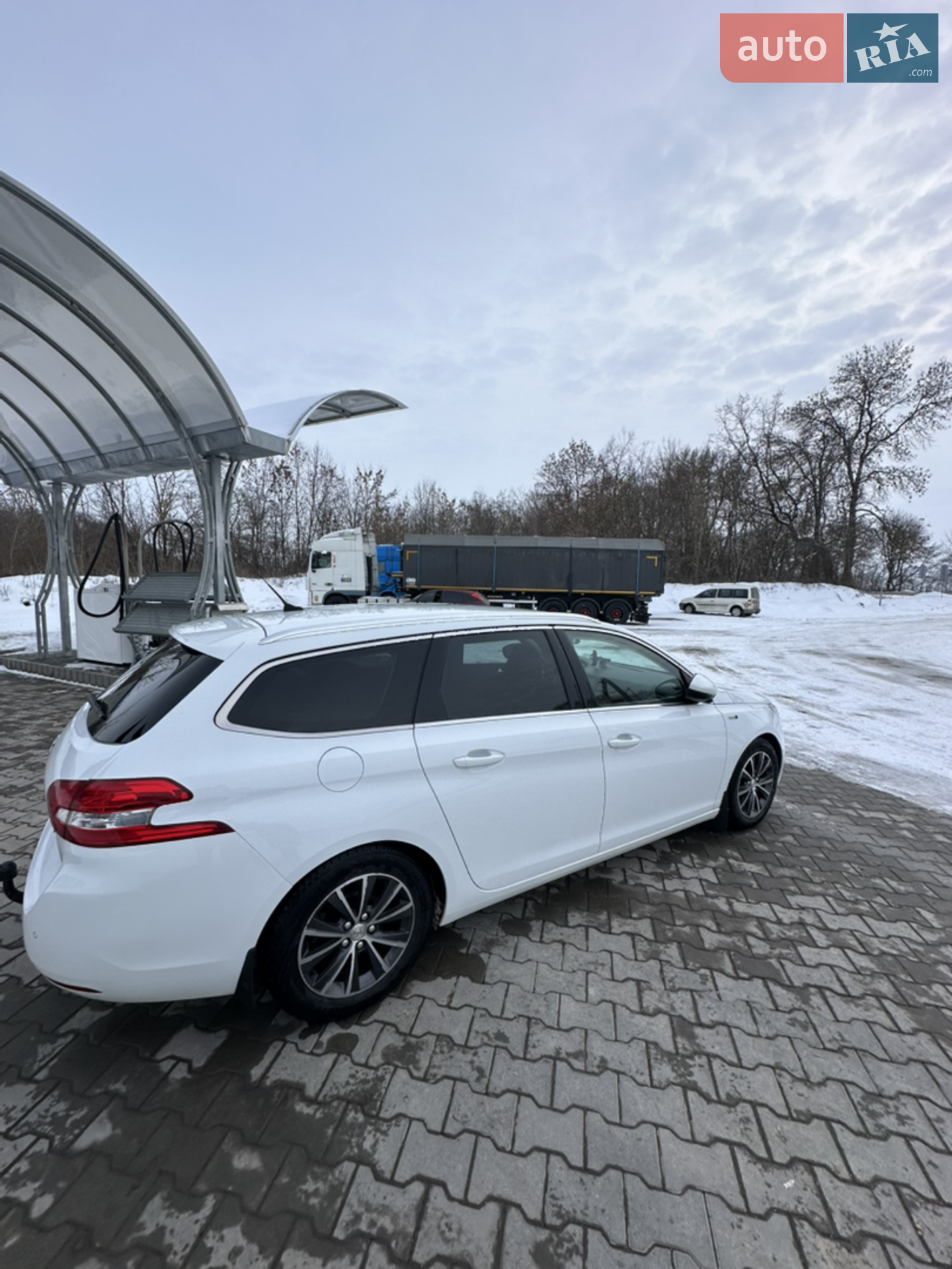 2015 Peugeot 308 - мініатюра 4