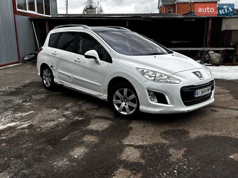 Peugeot 308 2011