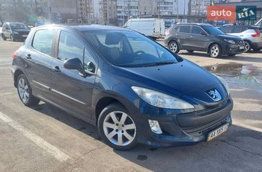 Хетчбек Peugeot 308 2010 в Києві