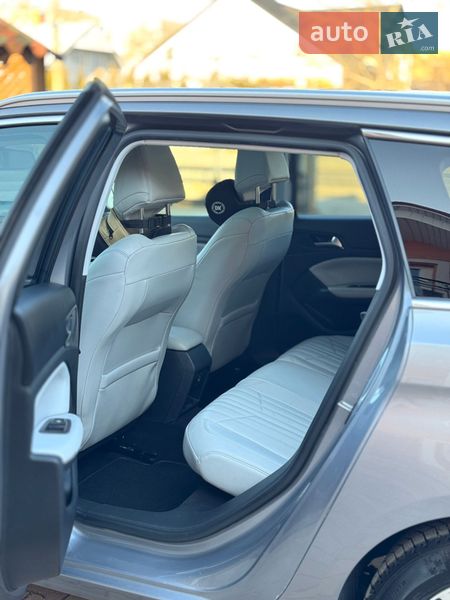 Универсал Peugeot 308 2020 в Самборе