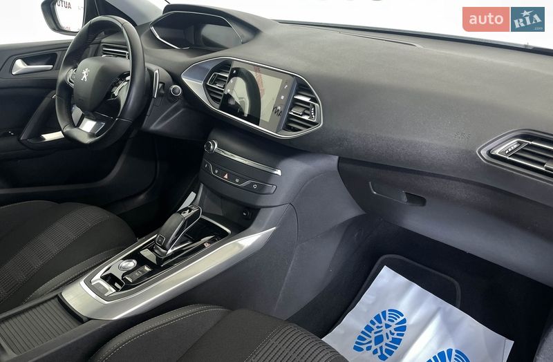 Универсал Peugeot 308 2021 в Львове