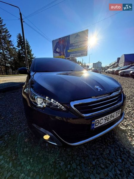 Универсал Peugeot 308 2015 в Трускавце