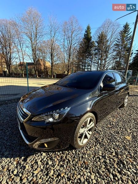 Универсал Peugeot 308 2015 в Трускавце