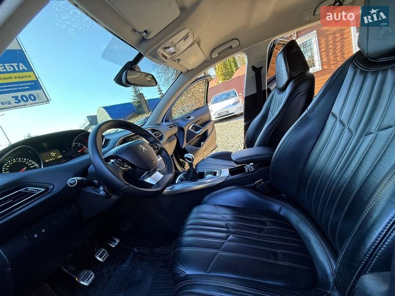 Универсал Peugeot 308 2015 в Трускавце