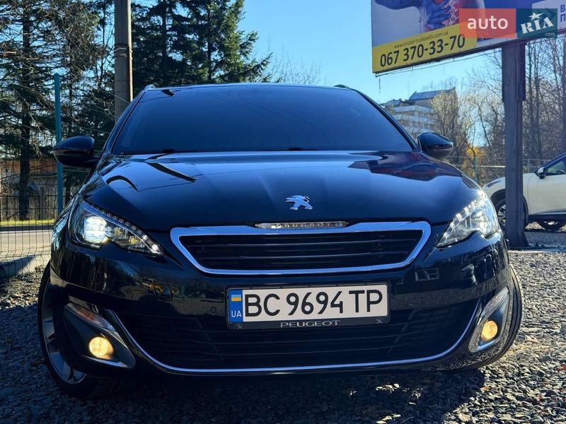Универсал Peugeot 308 2015 в Трускавце
