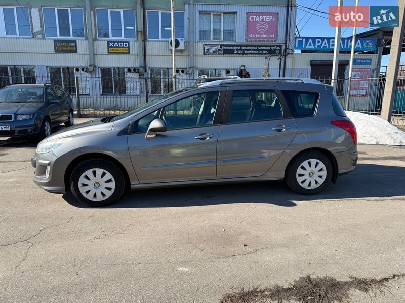 Универсал Peugeot 308 2009 в Чернигове