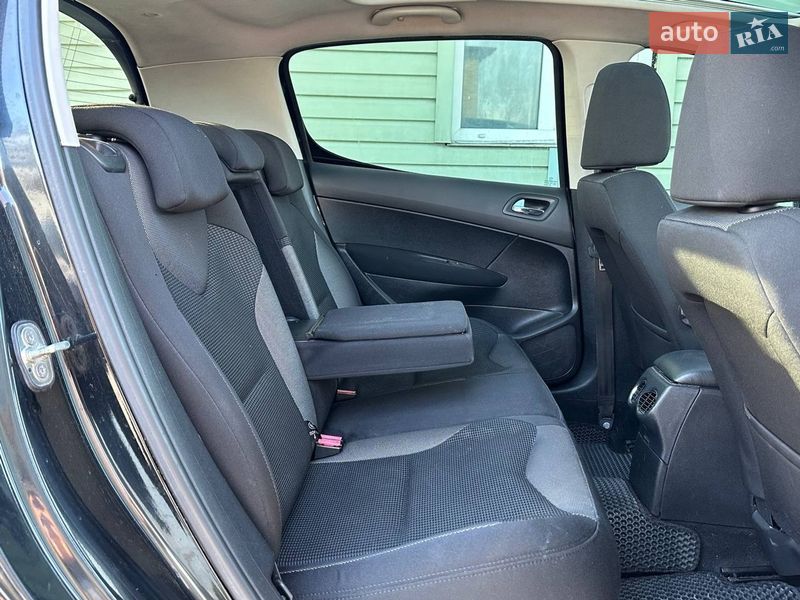 Хэтчбек Peugeot 308 2012 в Киеве