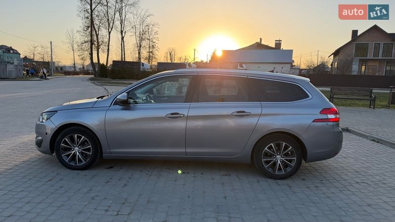 Универсал Peugeot 308 2017 в Львове