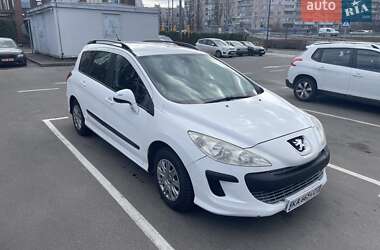 Универсал Peugeot 308 2008 в Киеве