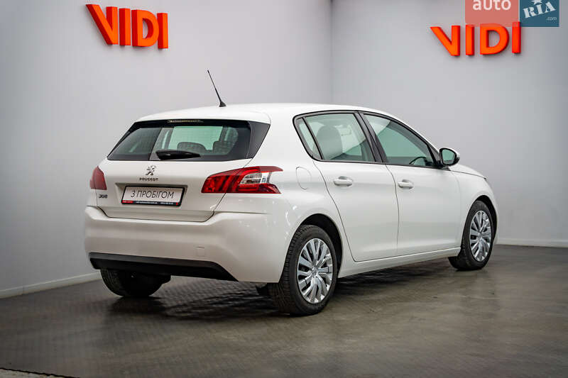 Хэтчбек Peugeot 308 2017 в Киеве