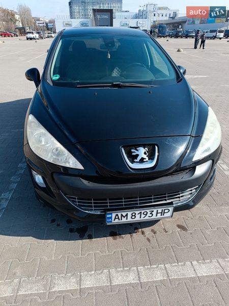 Хэтчбек Peugeot 308 2009 в Житомире