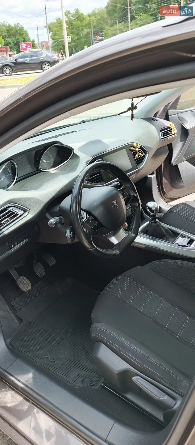 2014 Peugeot 308 - мініатюра 10
