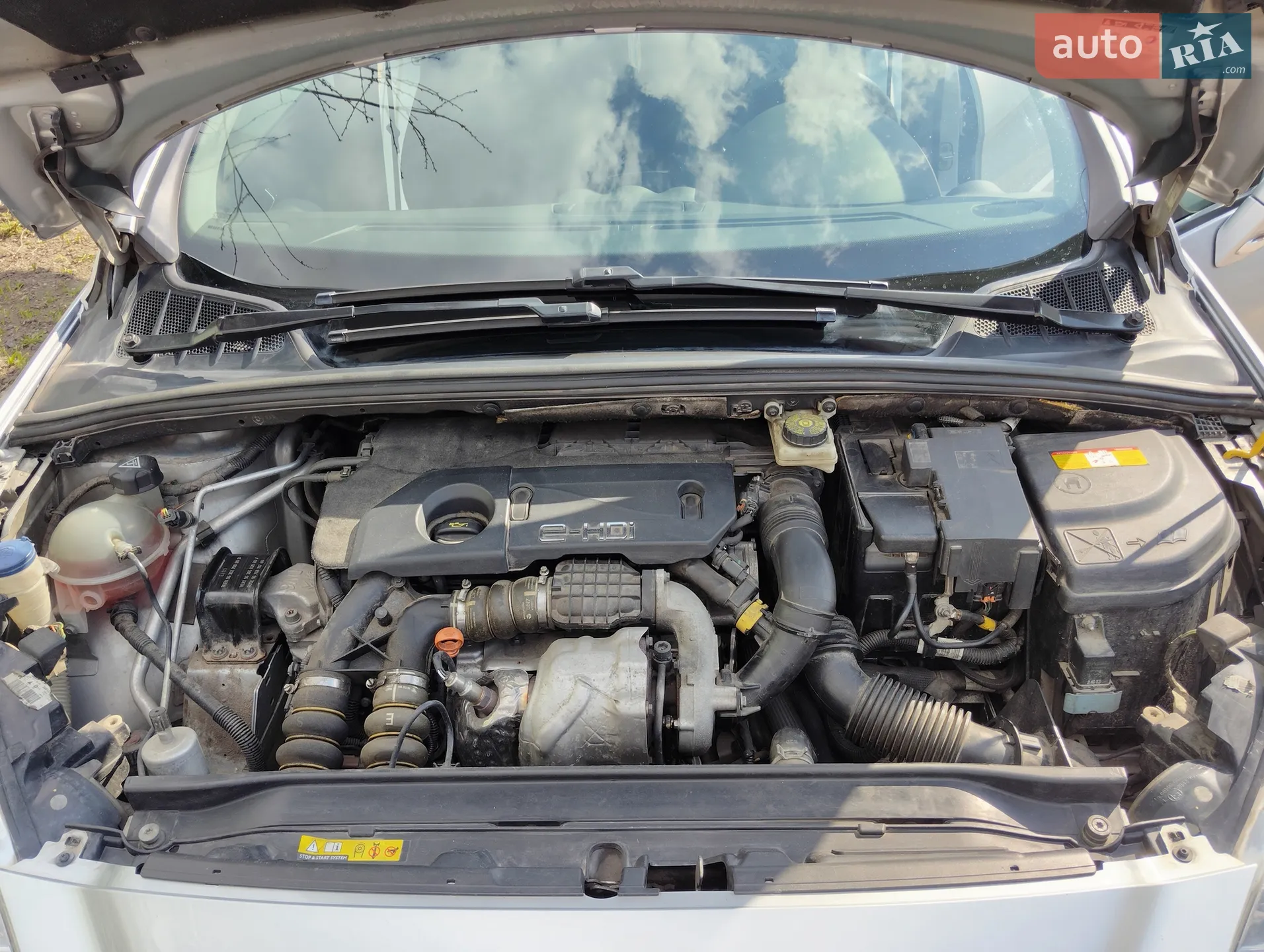 Peugeot 308 2013 VIN VF34E9HD8DS069841 фото оголошення 5 з 16