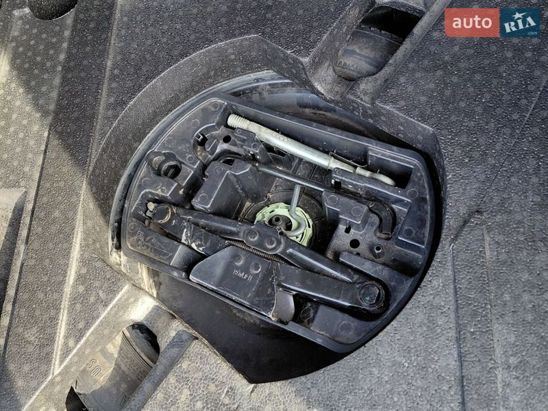 Універсал Peugeot 308 2015 в Львові