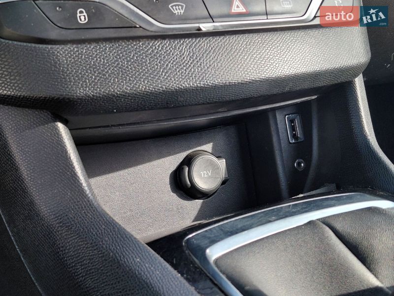 Універсал Peugeot 308 2015 в Львові