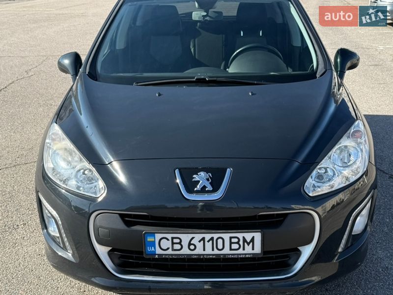 Peugeot 308 2011