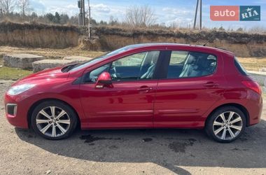Хэтчбек Peugeot 308 2011 в Киеве