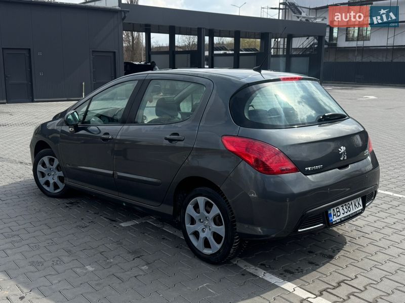 Хетчбек Peugeot 308 2008 в Вінниці