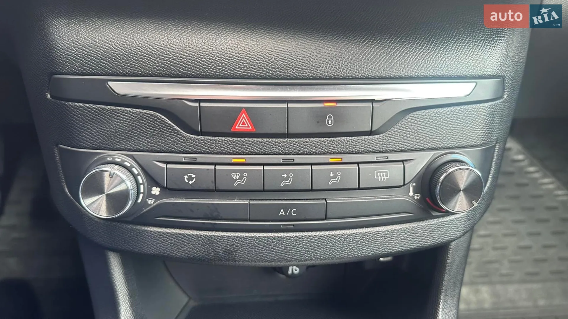 2018 Peugeot 308 - мініатюра 19