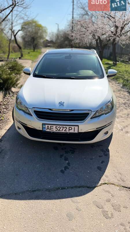 Peugeot 308 2015
