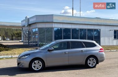 Универсал Peugeot 308 2015 в Ровно