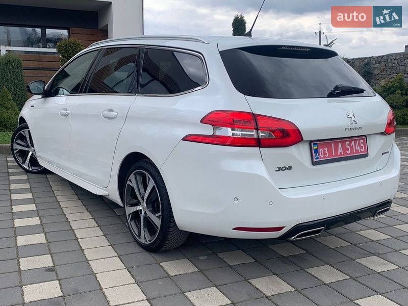 Универсал Peugeot 308 2017 в Стрые