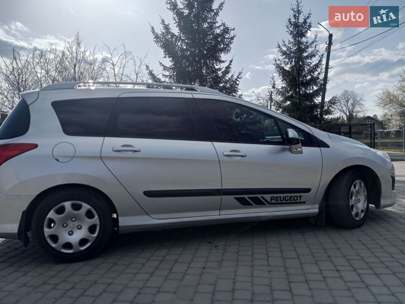 Универсал Peugeot 308 2012 в Ивано-Франковске