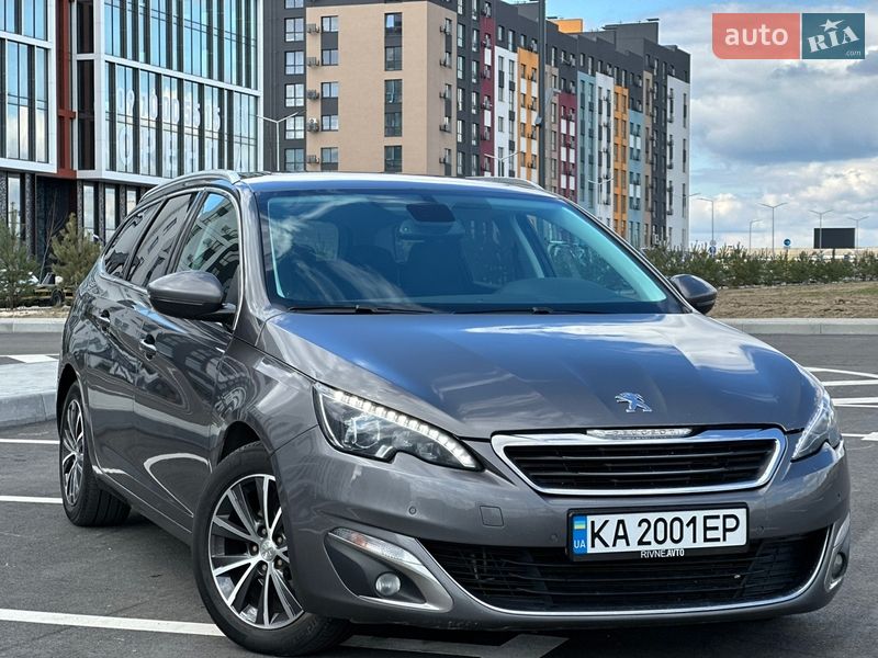 Универсал Peugeot 308 2016 в Ровно