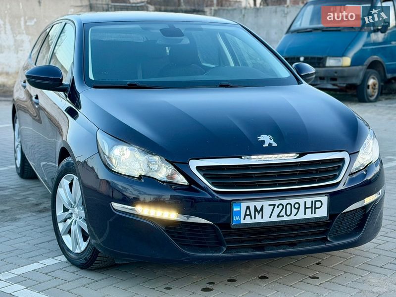 Peugeot 308 2015