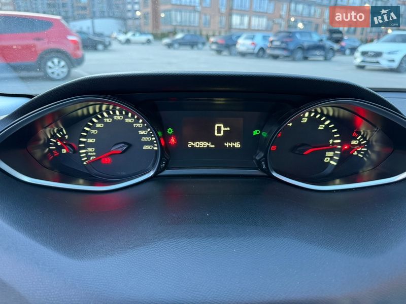 Универсал Peugeot 308 2015 в Житомире