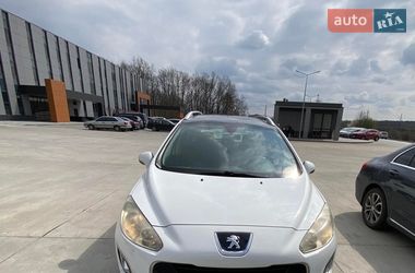 Универсал Peugeot 308 2011 в Рудки