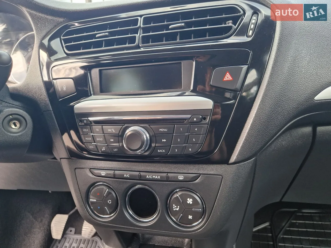 2011 Peugeot 308 - мініатюра 14